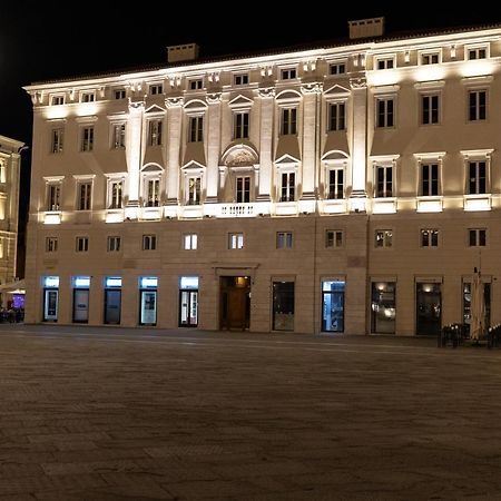 Grand Hotel Duchi D'Aosta Apartments トリエステ エクステリア 写真