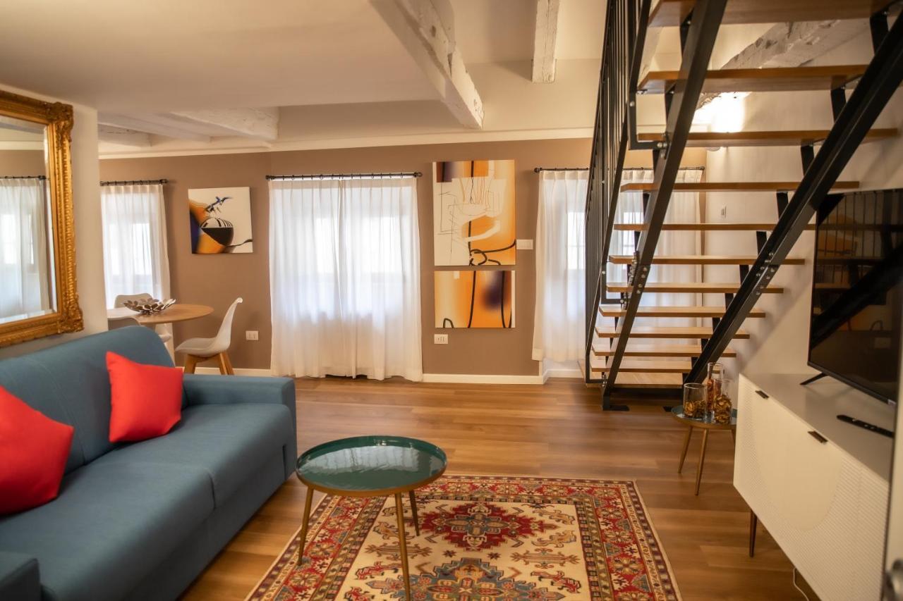 Grand Hotel Duchi D'Aosta Apartments トリエステ エクステリア 写真