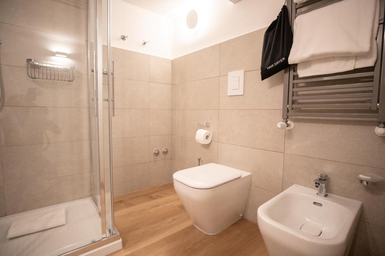 Grand Hotel Duchi D'Aosta Apartments トリエステ エクステリア 写真