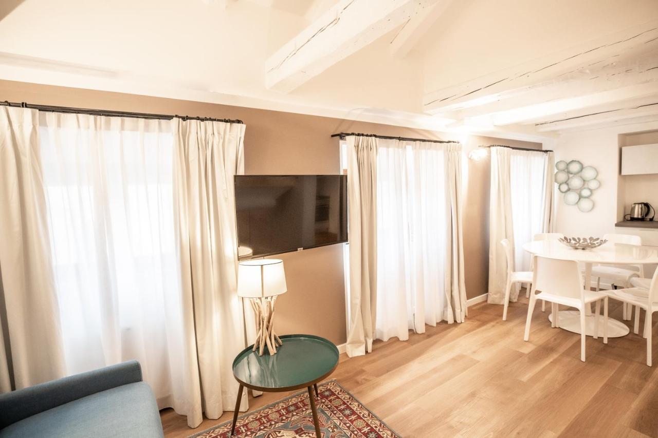 Grand Hotel Duchi D'Aosta Apartments トリエステ エクステリア 写真